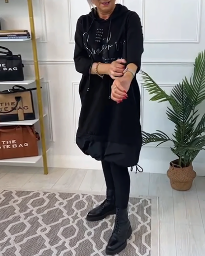 Karla Kapuzenkleid - Umarmen Sie den einzigartigen Mix aus Gemütlichkeit und Chic